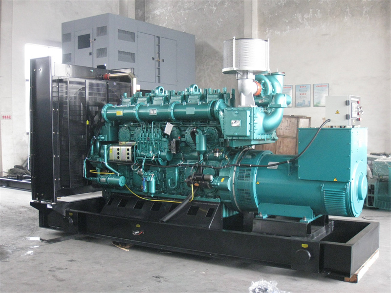 海州200KW 柴油发电机的油耗是多少？